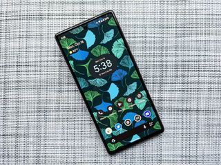 Google Pixel 6 home screen