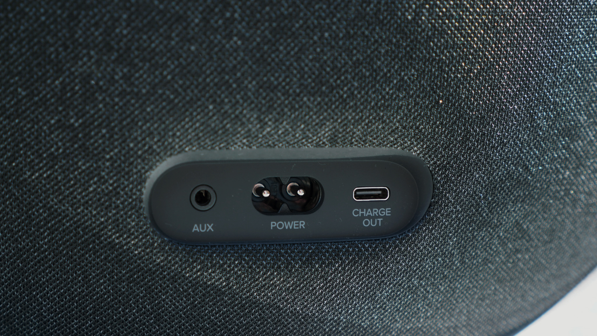 Harman Kardon Onyx Studio 9 review
