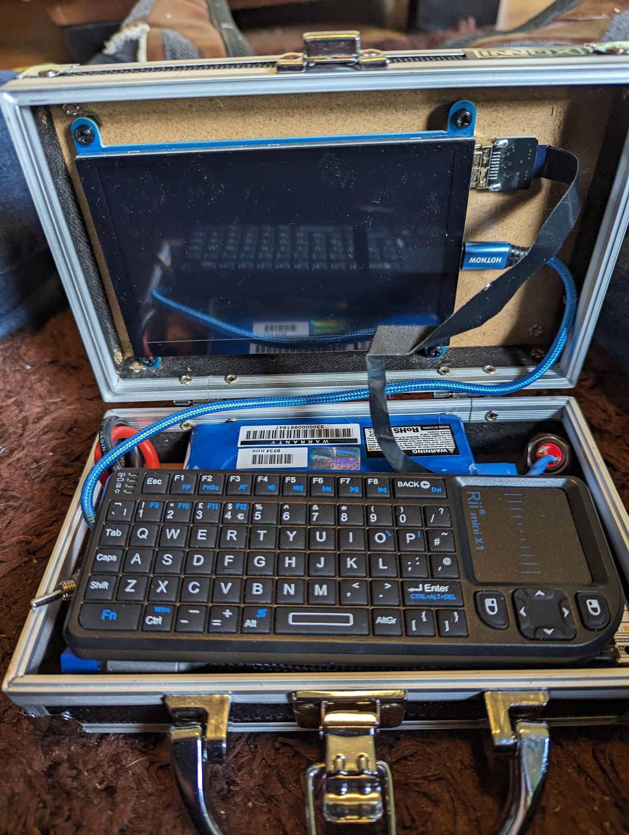 Mike Horne's Raspberry Pi Cyberdeck