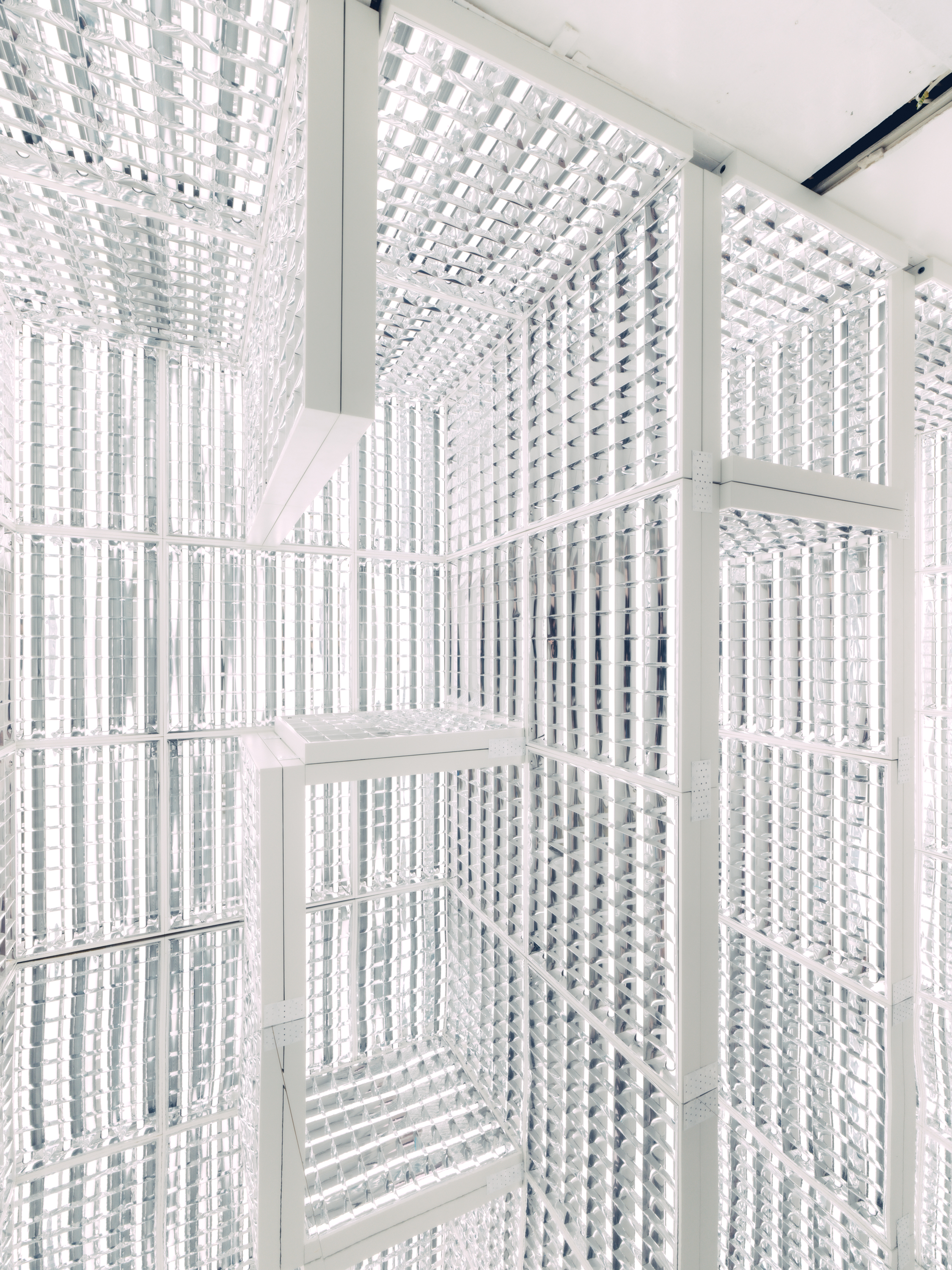 light installation in London mews