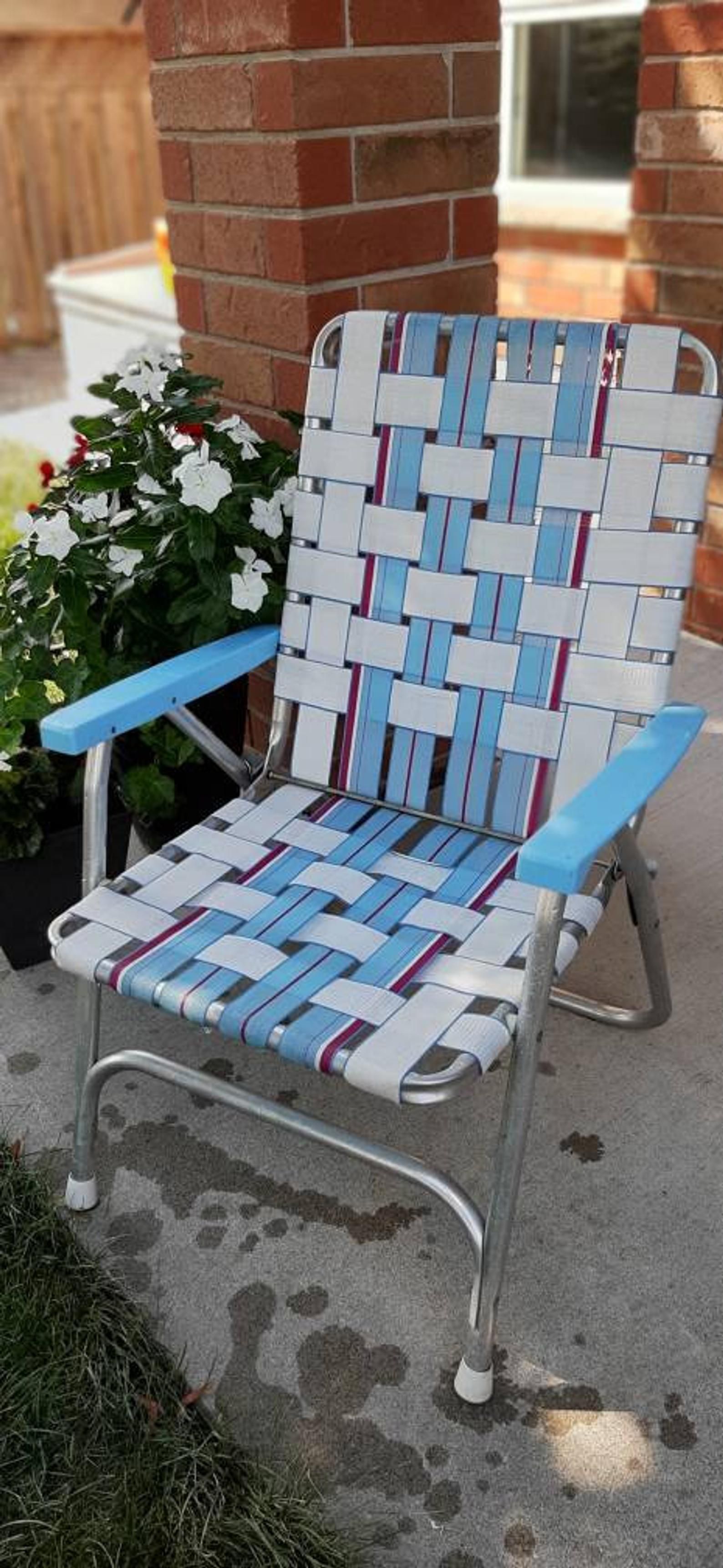 5 Retro Lawn Chairs To Bring Back Childhood Memories Real Homes   MM5JVfwWmhDRWuGdTQGURF 1920 80 