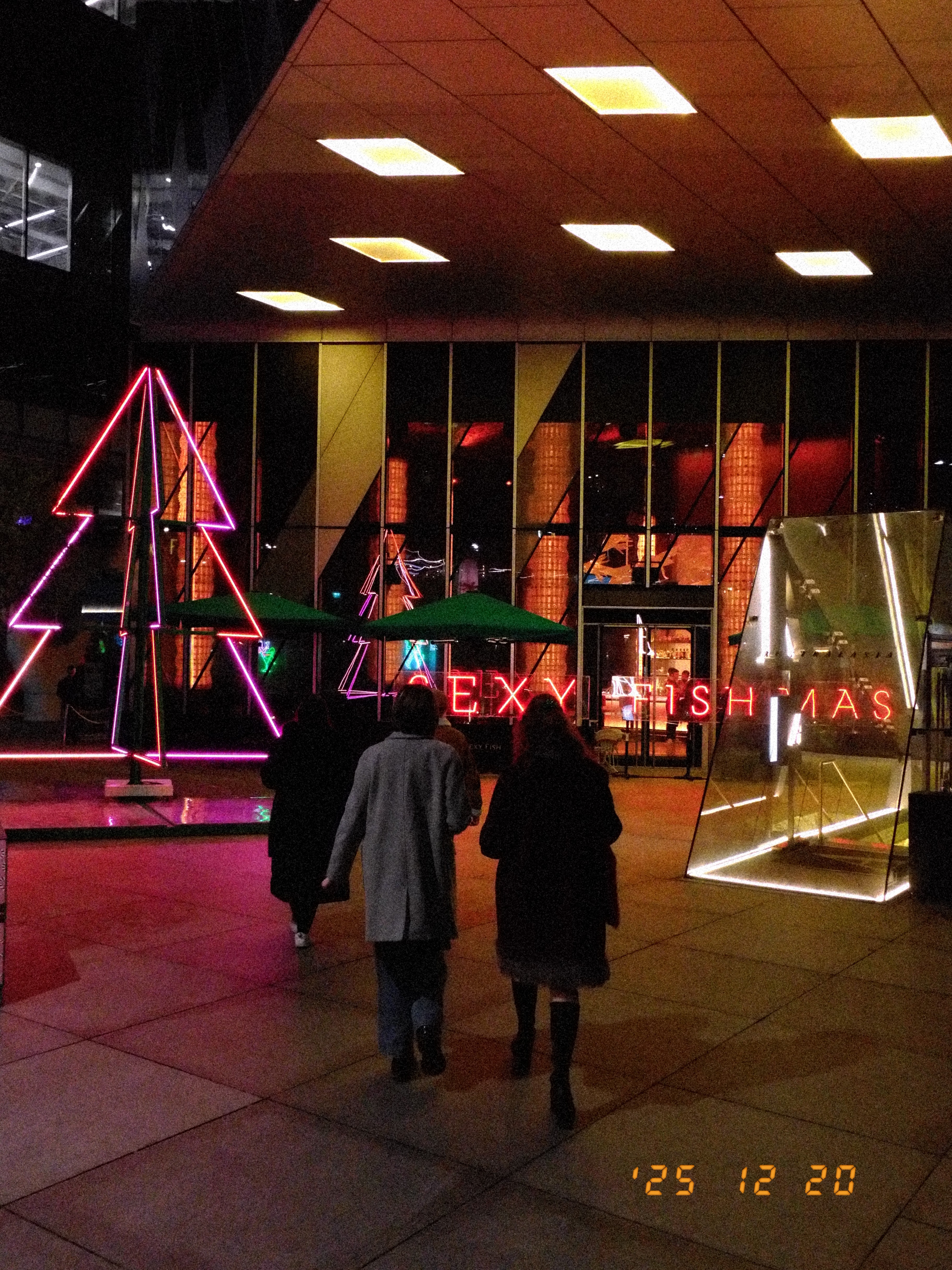 Images captured on the Fujifilm X Half by Sam Cross