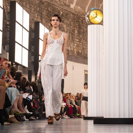 Model Grace Hartzel walks the runway at the Chlo&eacute; fashion show.