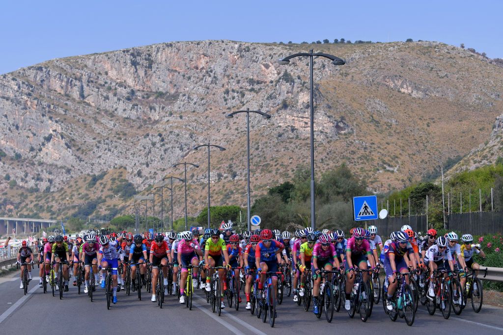 TERRACINA ITALY SEPTEMBER 15 Lucy Kennedy of Australia and Team Mitchelton Scott Elisabeth DeignanArmitstead of The United Kingdom and Team Trek Segafredo Pink UCI leader Jersey Amanda Spratt of Australia and Team Mitchelton Scott Peloton Landscape Mountains during the 31st Giro dItalia Internazionale Femminile 2020 Stage 5 a 1103km stage from Terracina to Terracina GiroRosaIccrea GiroRosa on September 15 2020 in Terracina Italy Photo by Luc ClaessenGetty Images