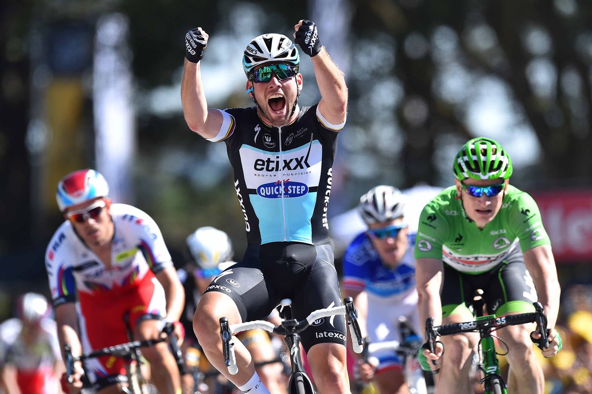 Mark Cavendish (Etixx-Quick Step) wins the bunch sprint in Foug&egrave;res