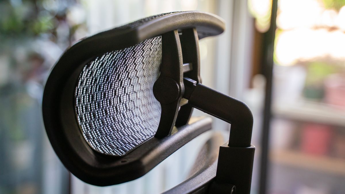 Oak Hollow Aloria Series Office Chair – Ergonomic Executive Chair With Genuine Leather Seat & Mesh Back – Adjustable Lumbar & Armrests - View #2