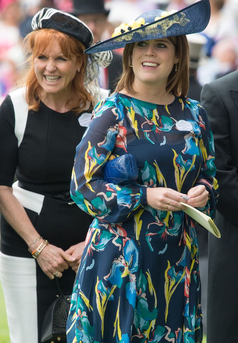 Sarah Ferguson's tribute to Princess Diana on Eugenie's wedding day ...