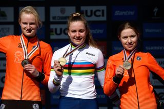 FAYETTEVILLE ARKANSAS JANUARY 29 Silver medalist Leonie Bentveld of Netherlands gold medalist Zoe Backstedt of United Kingdom and bronze medalist Lauren Molengraaf of Netherlands pose on the podium during the medal ceremony after the 73rd UCI CycloCross World Championships Fayetteville 2022 Womens Junior Fayetteville2022 on January 29 2022 in Fayetteville Arkansas Photo by Chris GraythenGetty Images