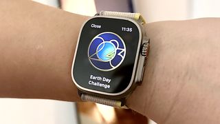 Apple Watch Ultra badges