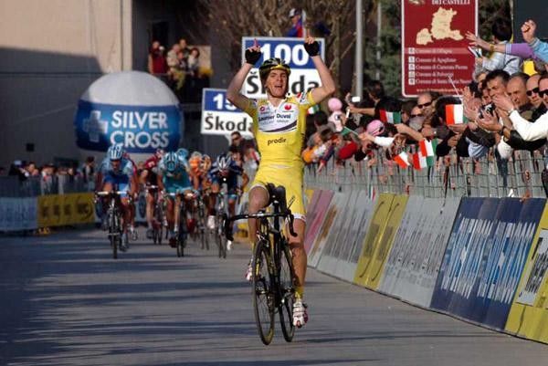 Ricc&ograve; wins number 2 in Tirreno