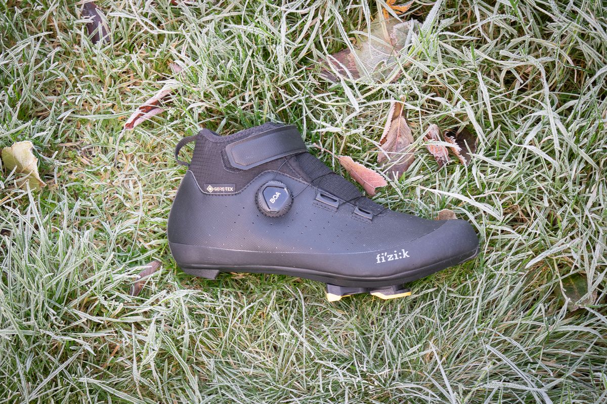 Best winter cycling shoes 2024 Keep your feet warm with winter
