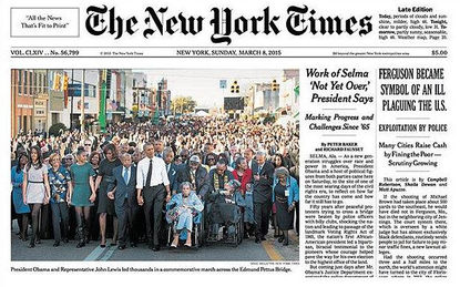The photo that ran on the NYT front page did not feature the Bush family. 