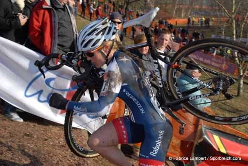 Katie Compton (Rabobank) finished third.