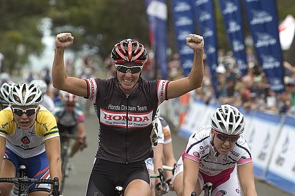Rochelle Gilmore (Honda Women's Cycling Team) takes out the first stage of the women's series in Geelong.