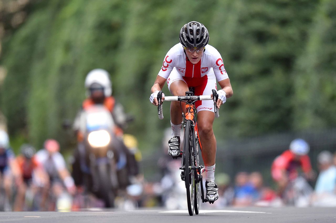 Katarzyna Niewiadoma (Poland) riding to seventh