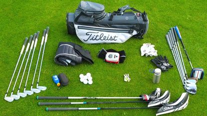 How to organize a golf bag