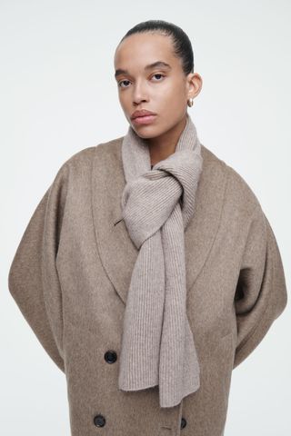 Ribbed Wool and Cashmere Scarf