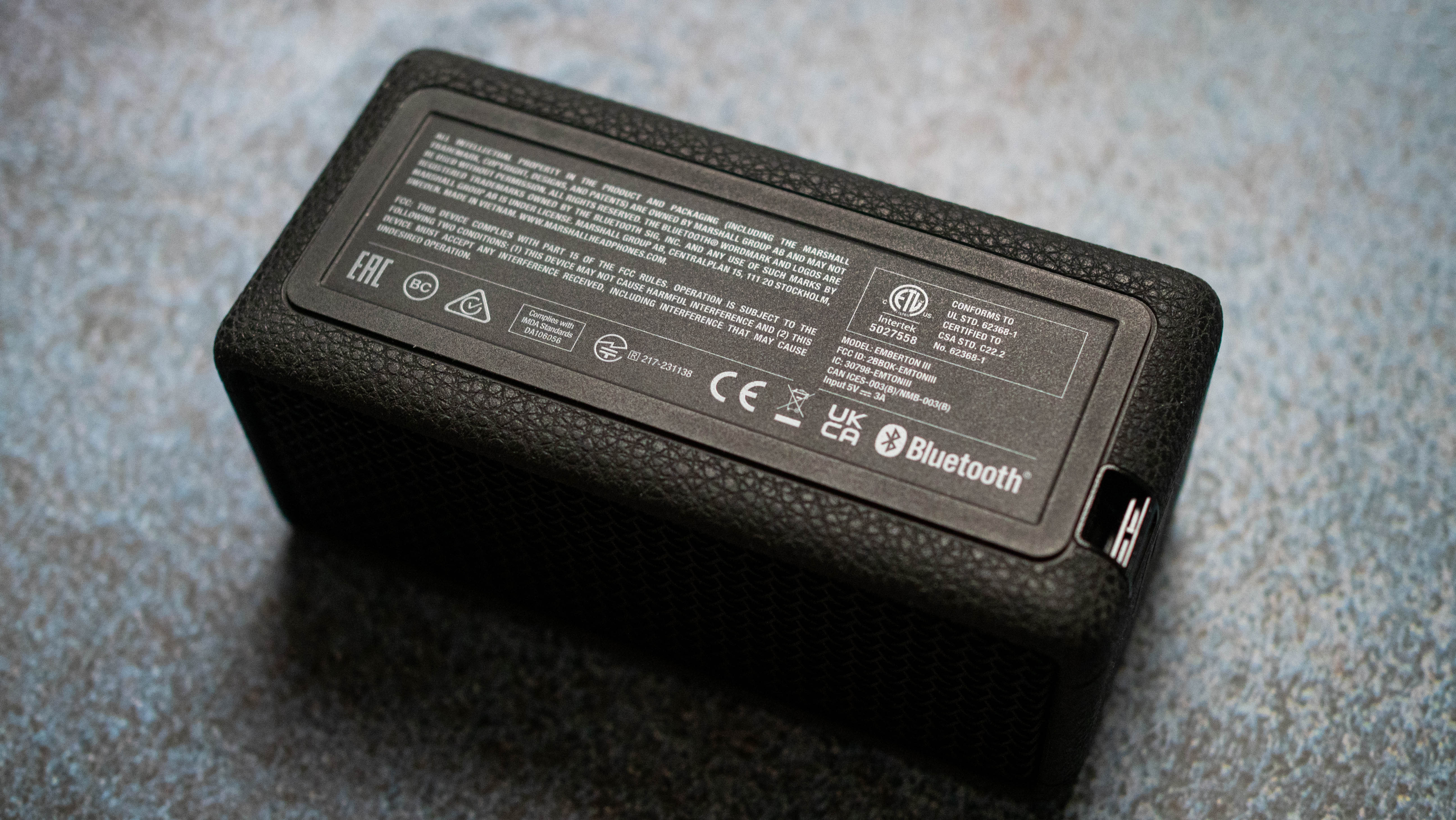 Marshall Emberton III testing on Android Central
