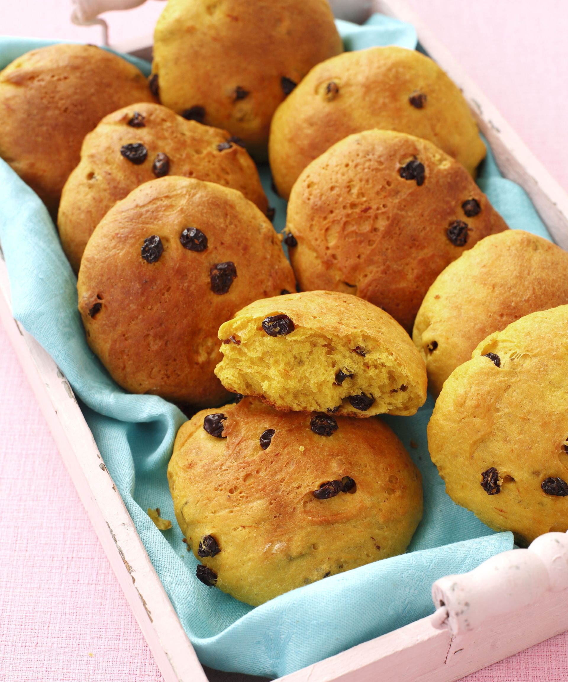 Cornish Saffron Buns