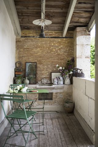 French garden room