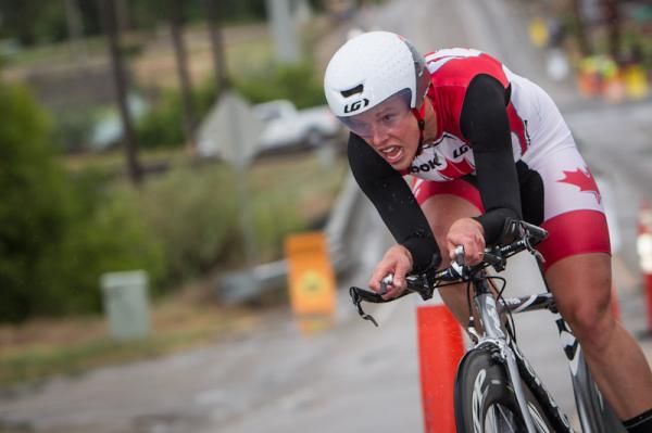 Gillian Carleton (Canada) held onto the best young rider jersey with her ride today.