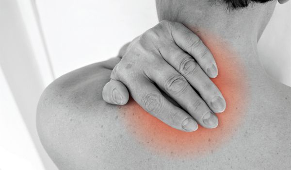 rubbing-neck-pain-100923-02