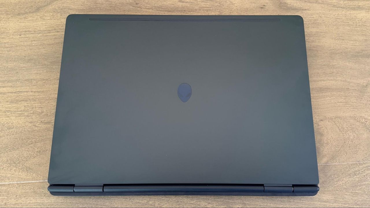 Alienware 16 Aurora