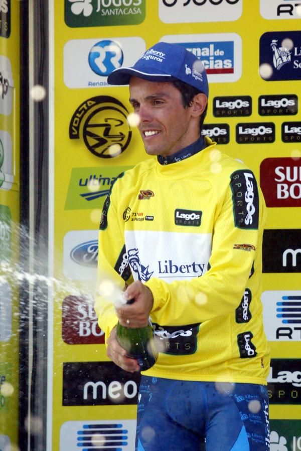 Nuno Ribeiro (Liberty Seguros) celebrates another day in yellow.