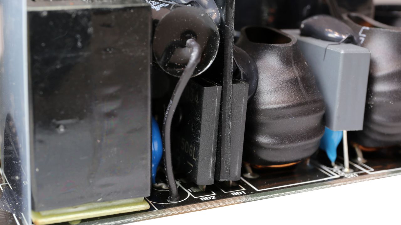 Thermaltake Toughpower GF2 ARGB 850W