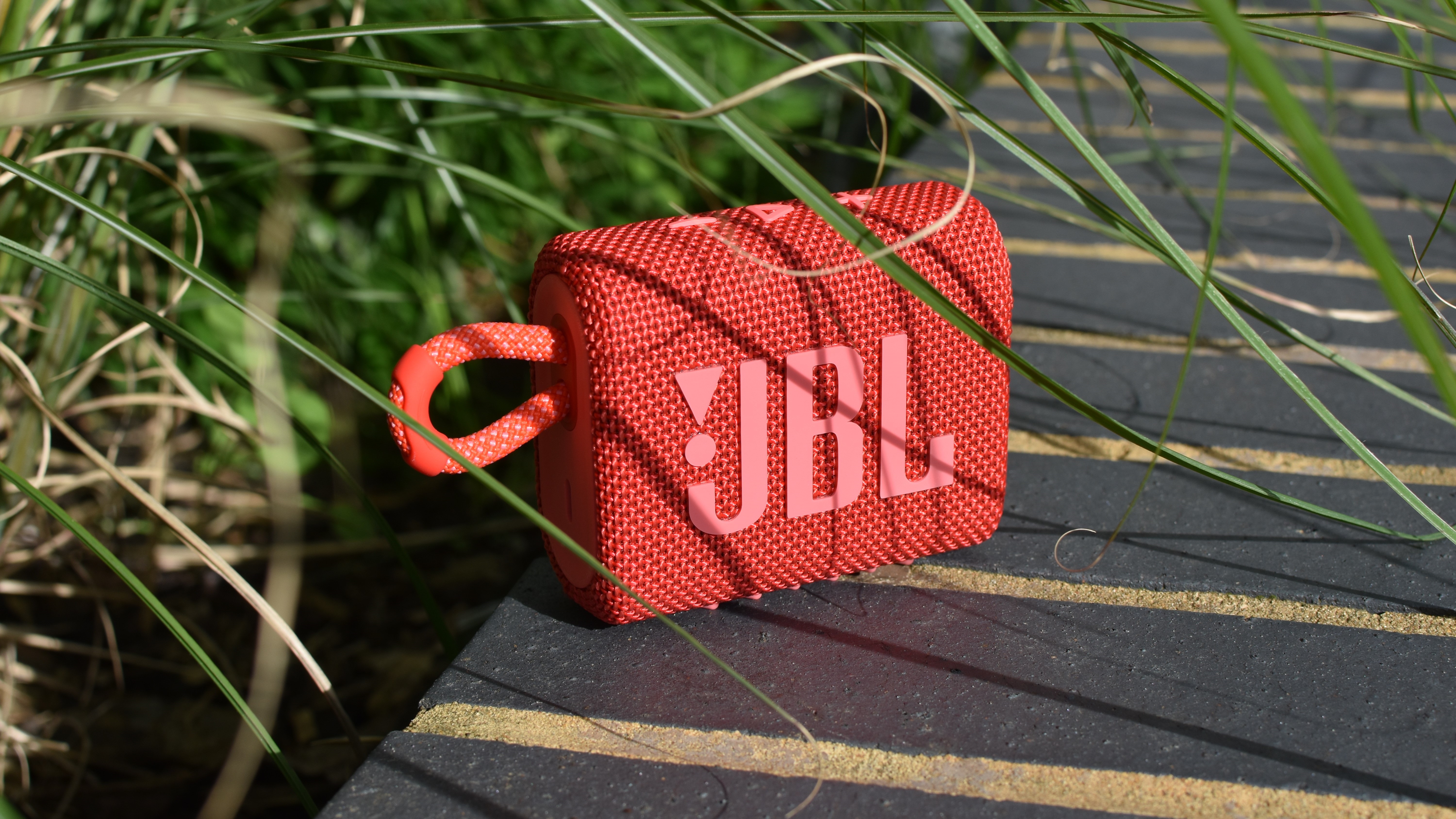 Best outdoor speakers: JBL Go 3