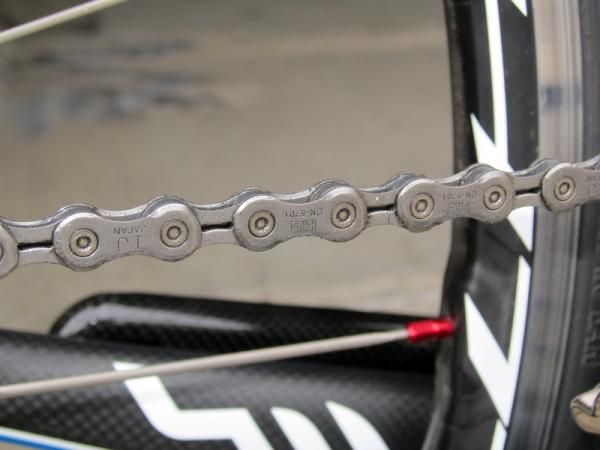 The Shimano 105 chain isn't as shiny as Dura-Ace or Ultegra but functions just the same