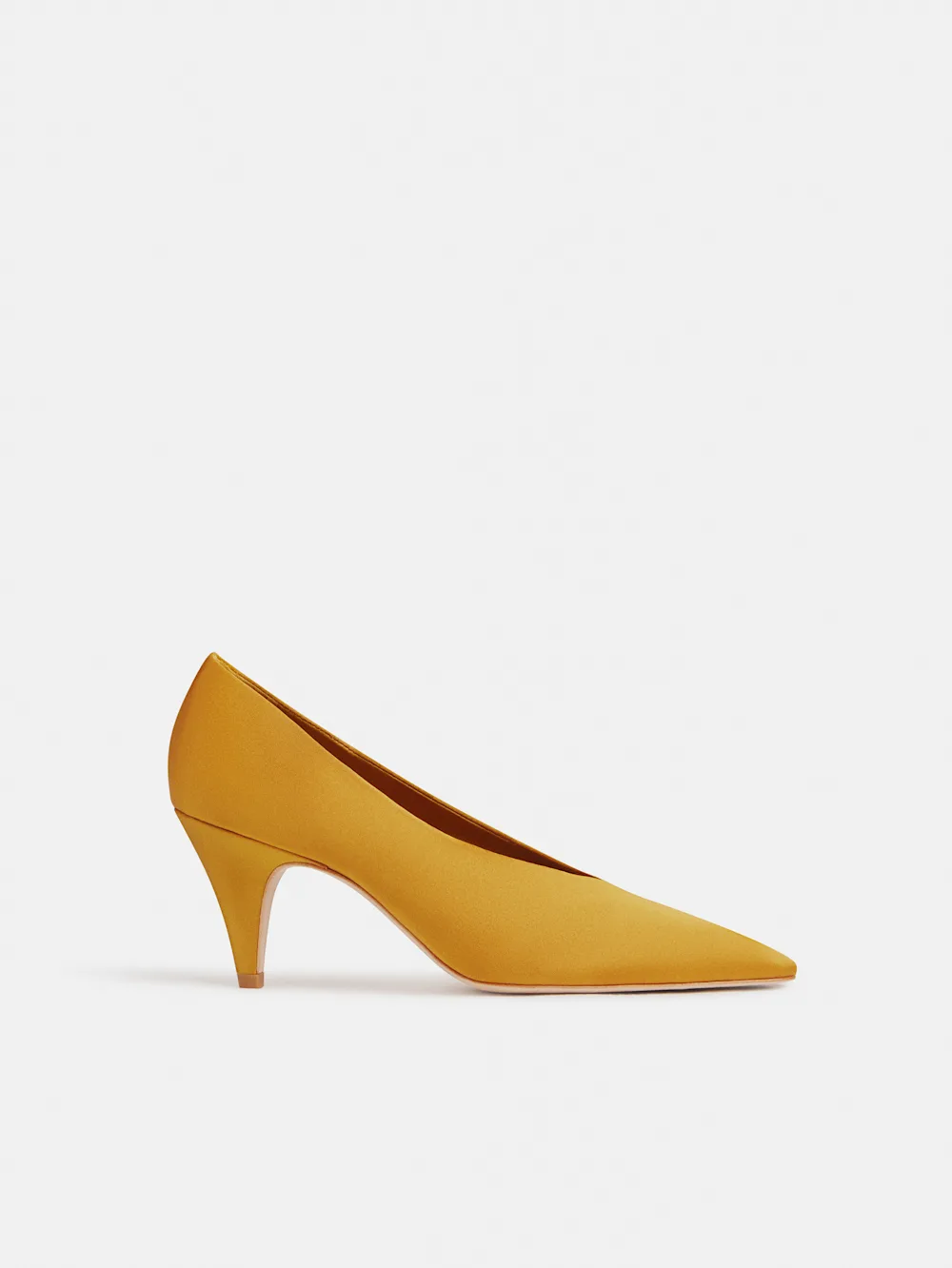 Reformation heels