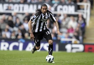 Jonas Gutierrez playing for Newcastle United in 2010