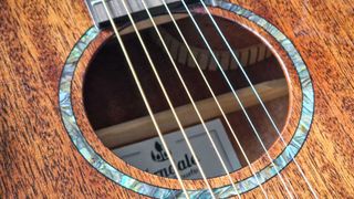 Ferndale GA3-CE sound hole and strings