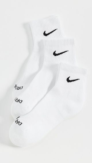 MQrZJdhB7C2fJSwqbNjk6F-320-80 26 من أفضل الأشياء التي يجب شراؤها على Shopbop