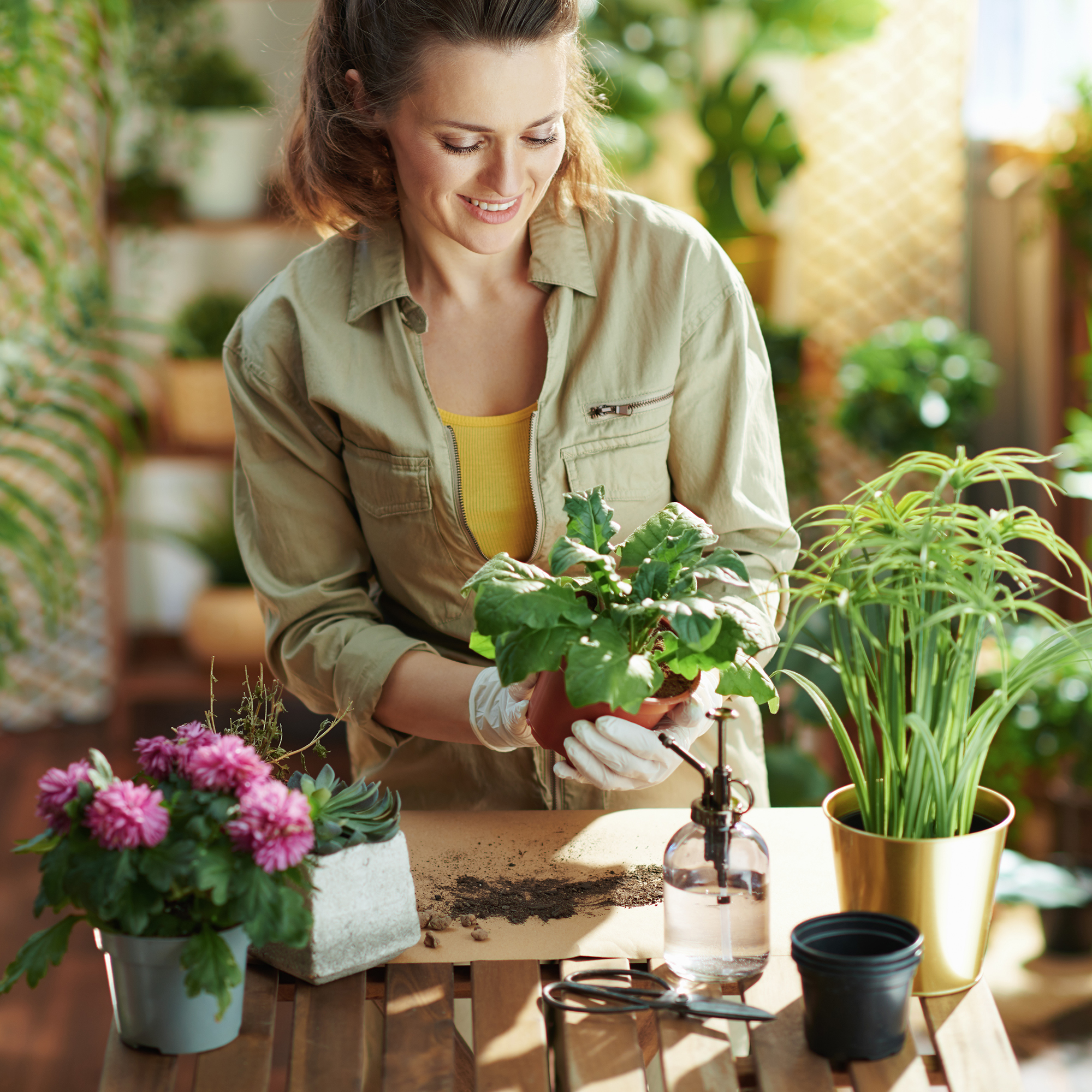 Post-Holiday Pick-Me-Ups: Treat Yourself To These 10 Gardening Must-Haves