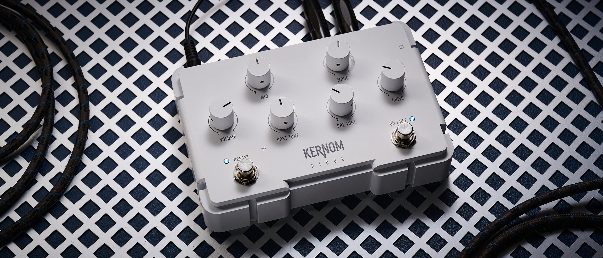 Kernom Ridge Overdrive shot on metal grate in photo studio