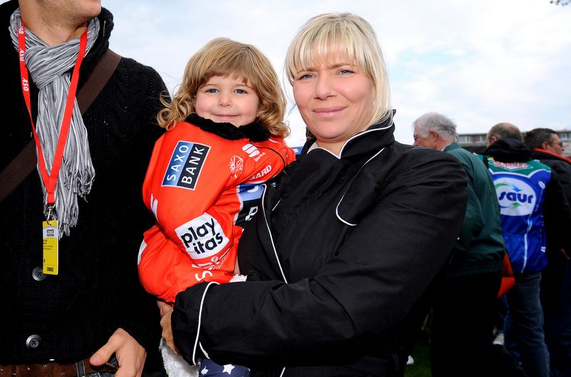 Fabian Cancellara's wife and daughter in 2010 after he won his second Roubaix