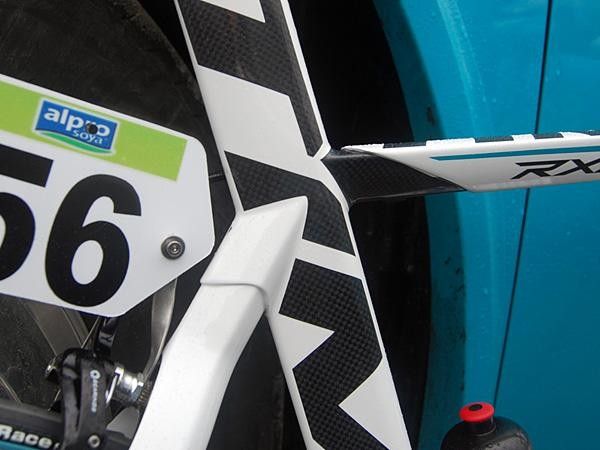 A closer look at the seat cluster provides some clues as to how this frame is put together.