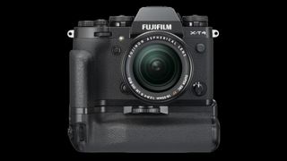 Fujifilm X-T4 rumors: "an APS-C Panasonic S1H" with 6K 60fps, IBIS + internal 10-bit
