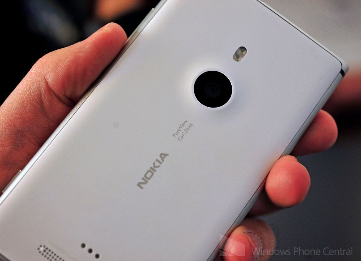 The Lumia 925 Hands on with Nokia's new flagship in video and photos