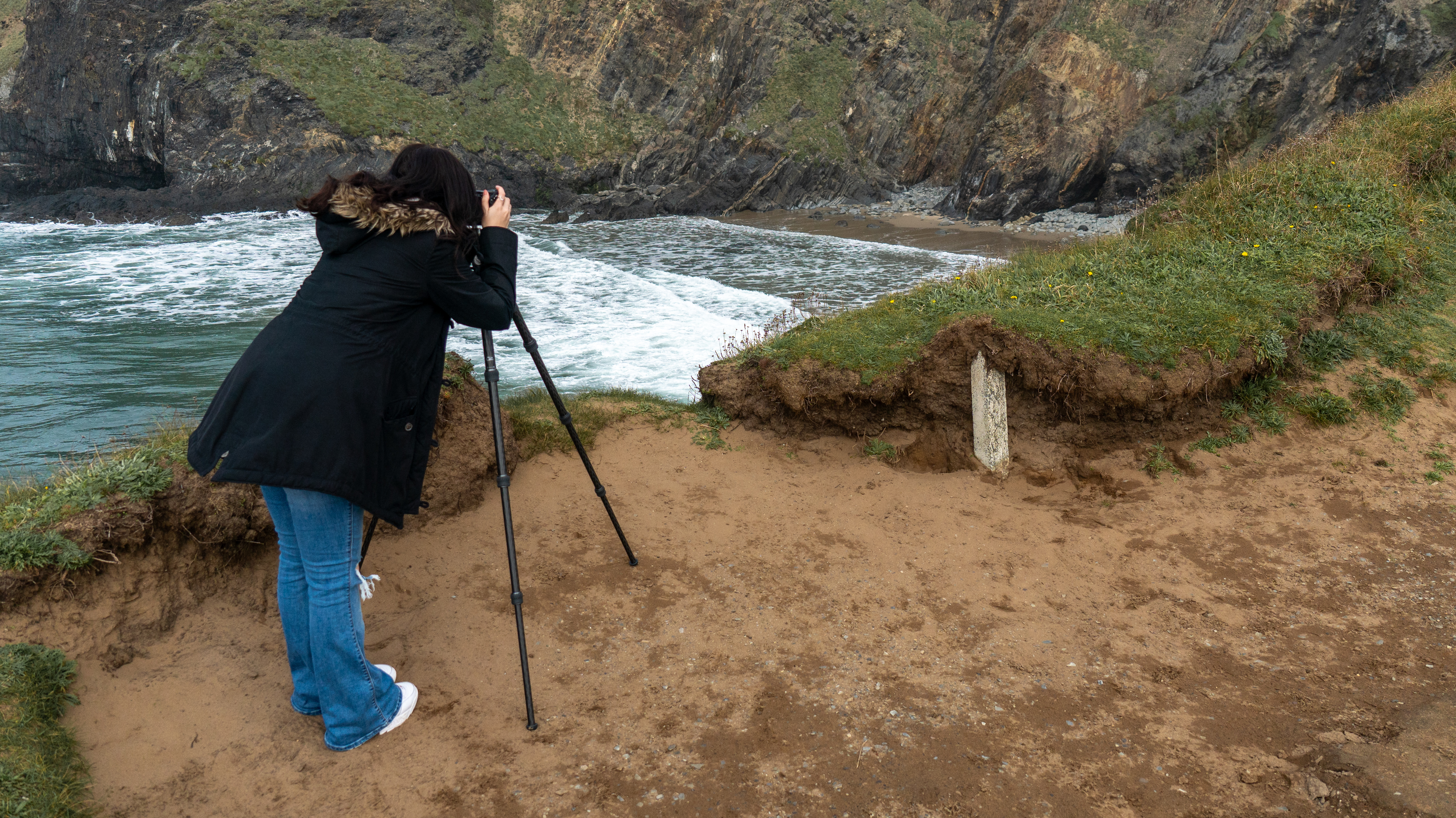 Benro Tortoise tripod set up at full height