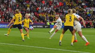 England’s Beth Mead opened the scoring against Sweden