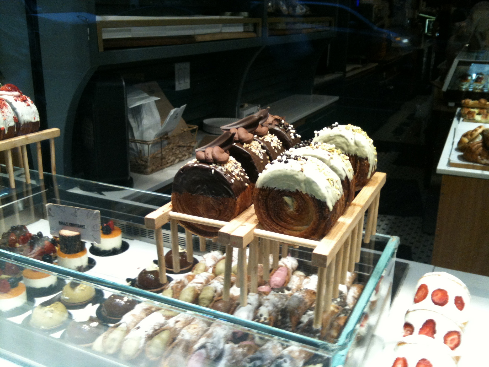 iPhone 3GS vs iPhone 17 Pro Max