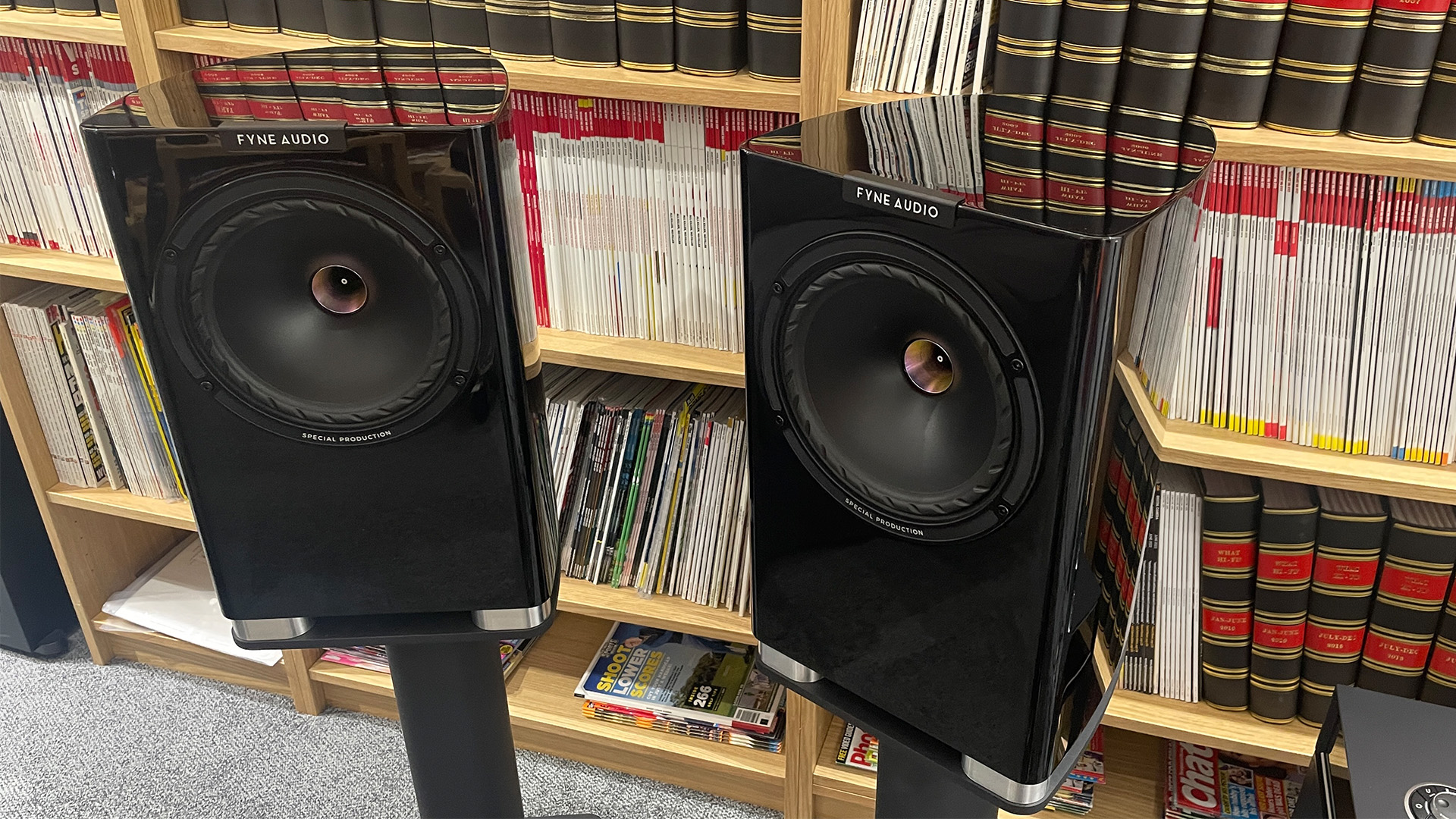 Fyne Audio F701SP standmount speakers