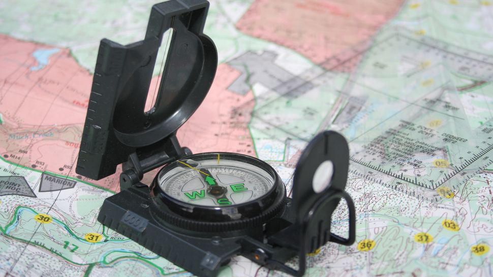 Sighting compasses get your bearings with a mirror compass Advnture