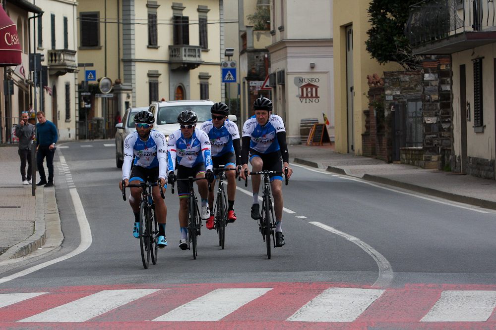 The quartet make their way through Chianti during the Bartali ride.