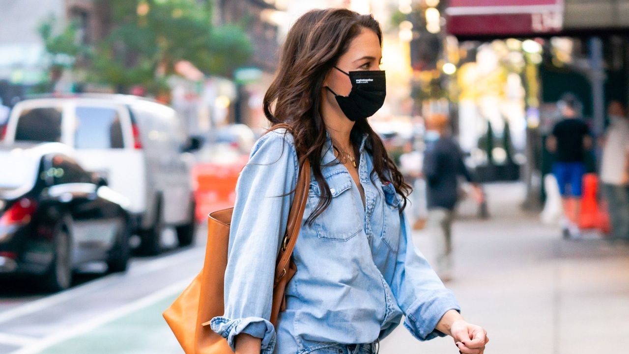 new york, new york november 09 katie holmes is seen in chelsea on november 09, 2020 in new york city photo by gothamgc images