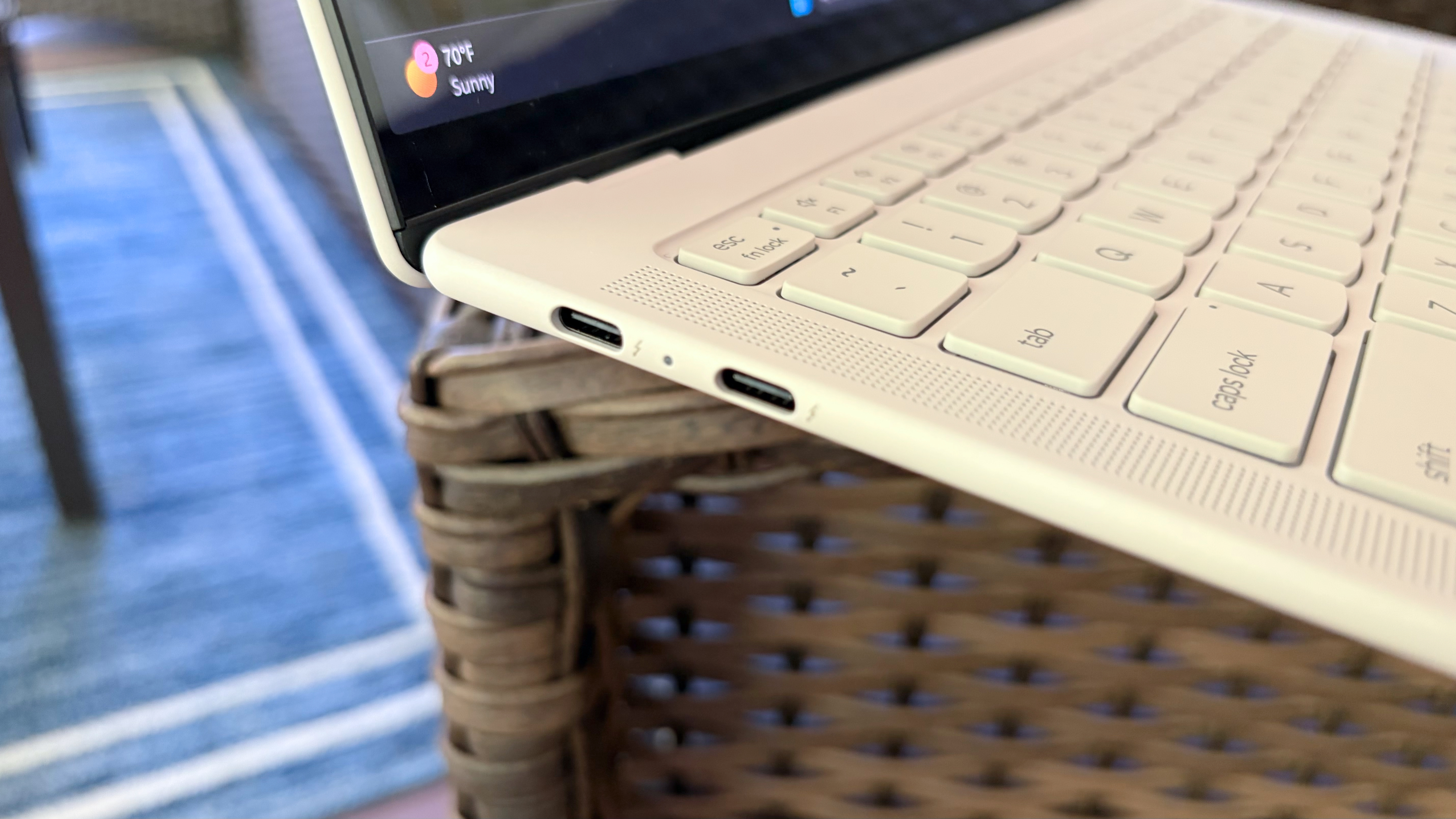 Lenovo Yoga Slim 7i Aura Edition Gen 11