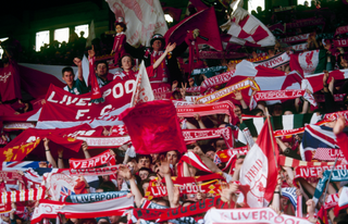 Liverpool fans 1990